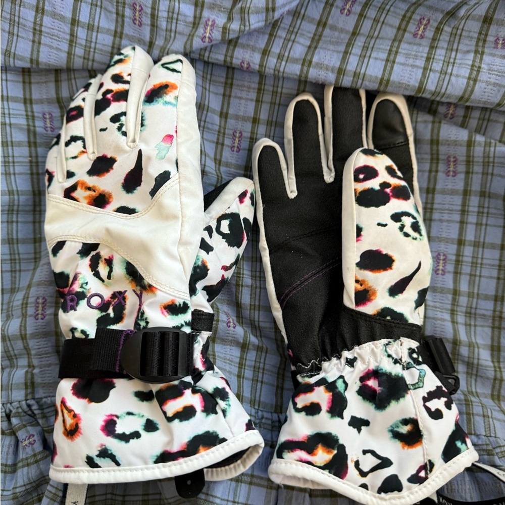 Roxy Black and White Gloves women’s medium